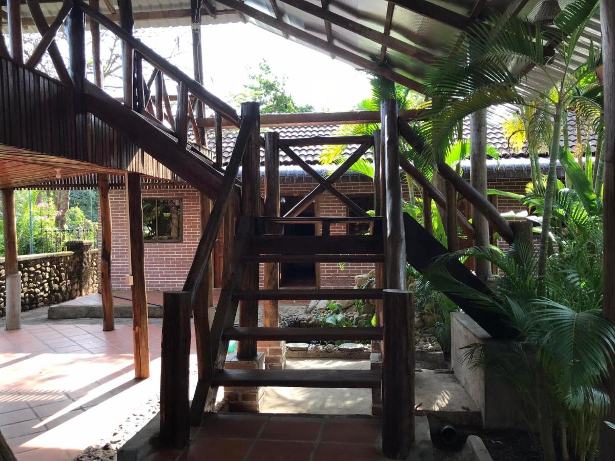 Captain Chim'S Guest House Kep Eksteriør billede